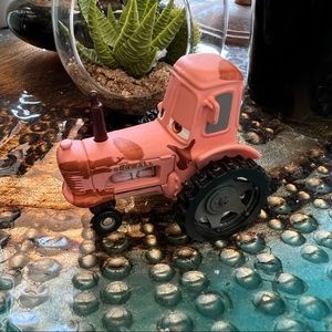 Cars Die Cast Metal 1:55 Chewall Holstein Heifer Mud Tractor